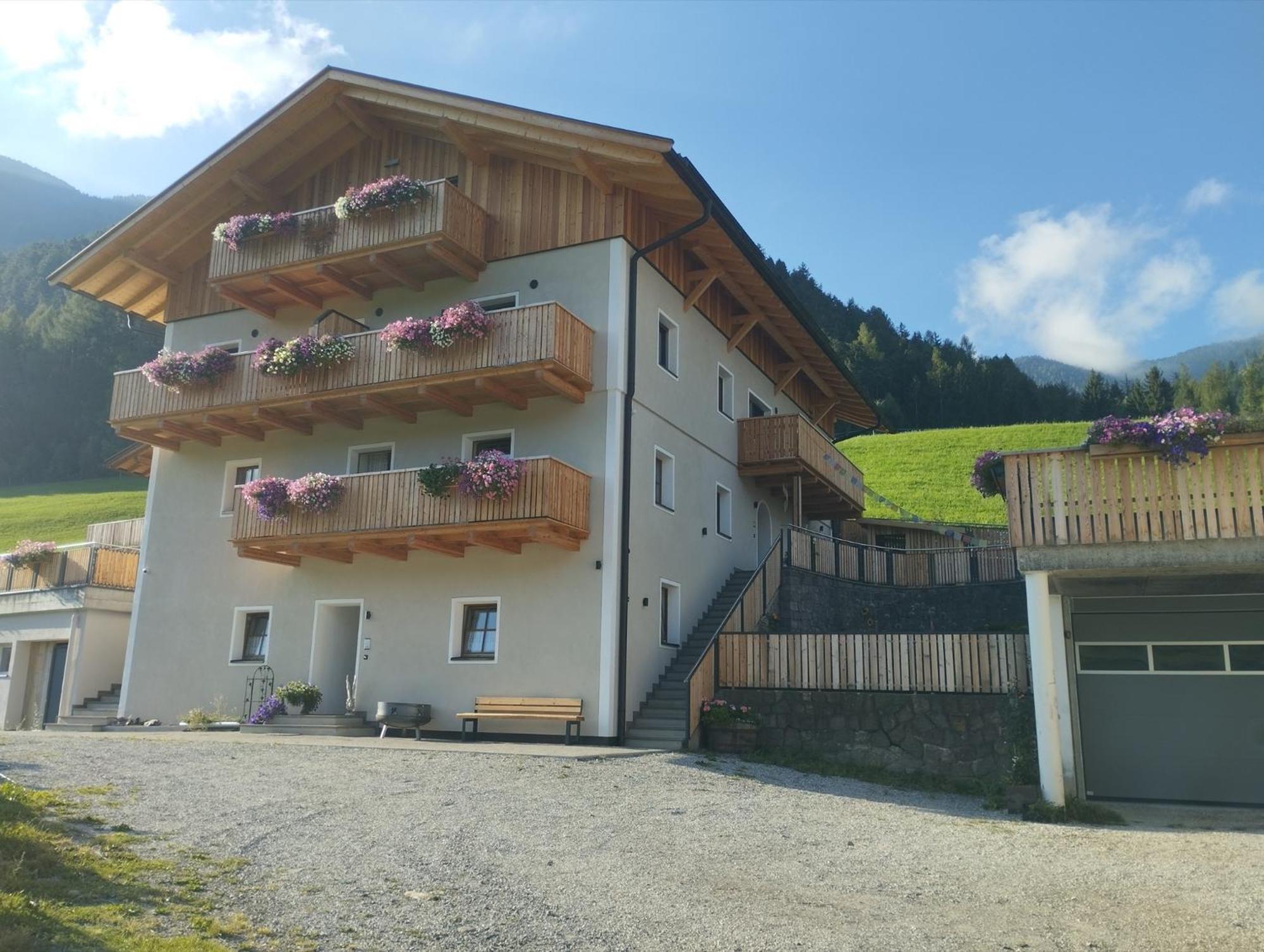 Planerhof Apartment Edelweiss Funes  Luaran gambar