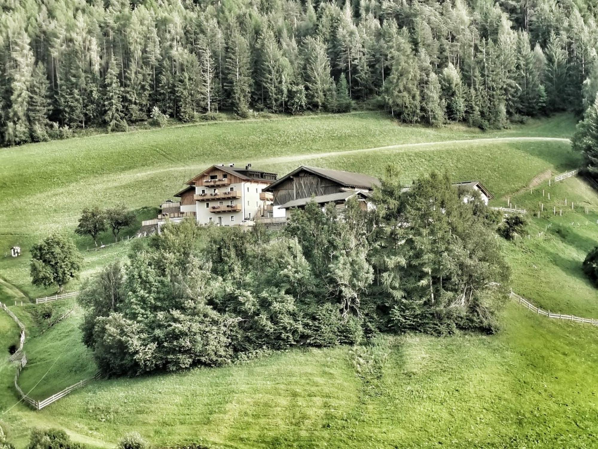 Planerhof Apartment Edelweiss Funes  Luaran gambar